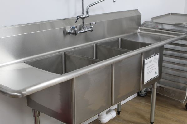 Cost of Utility Sink Installation in Corpus Christi
